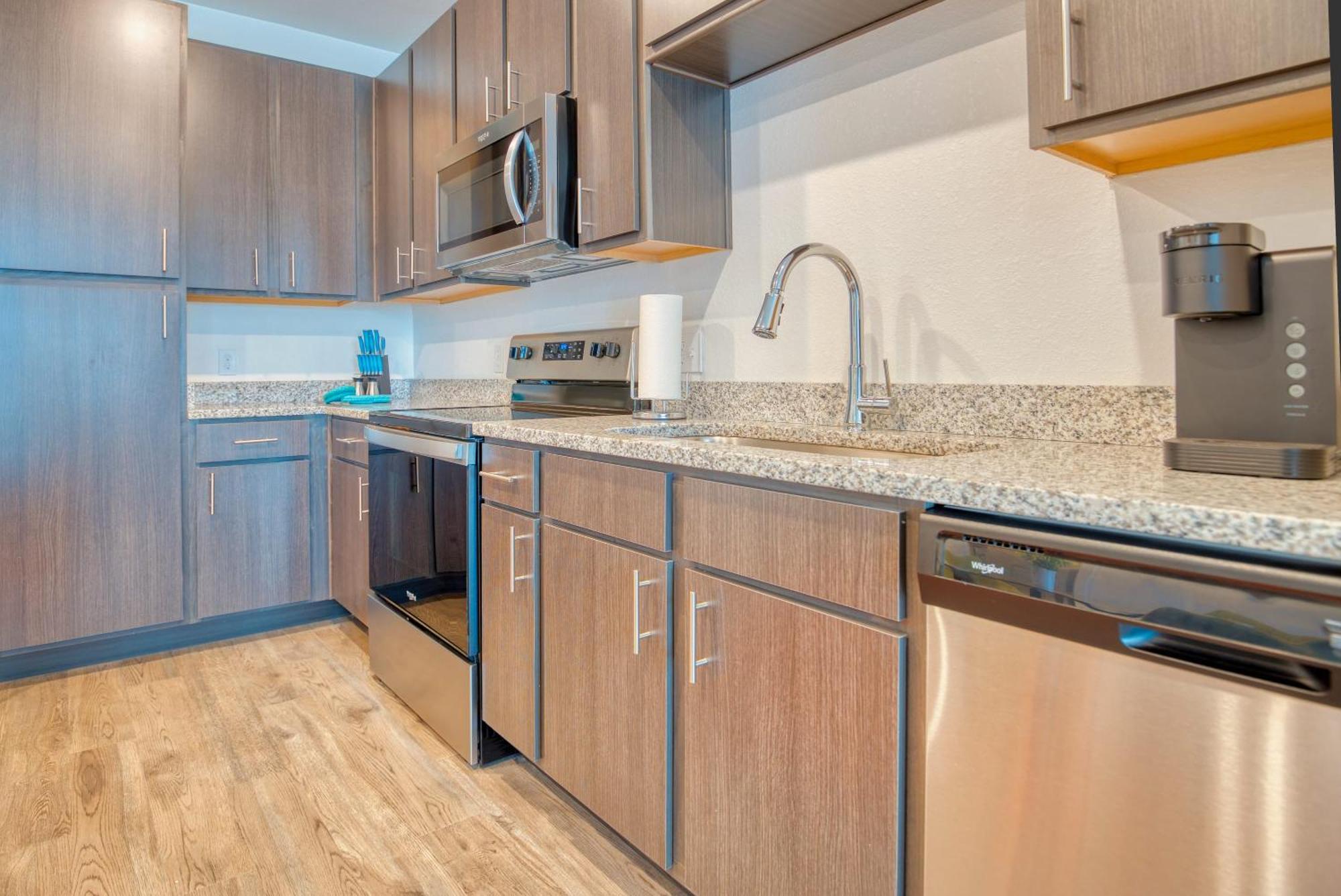 Deluxe One Bedroom Apartment Gainesville Exterior photo